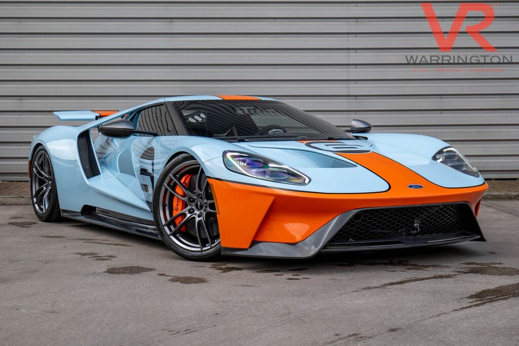 Compare Ford GT 3.5 Twin-turbocharged V6 Gt Heritage Edition 660 H NX21HNR Blue