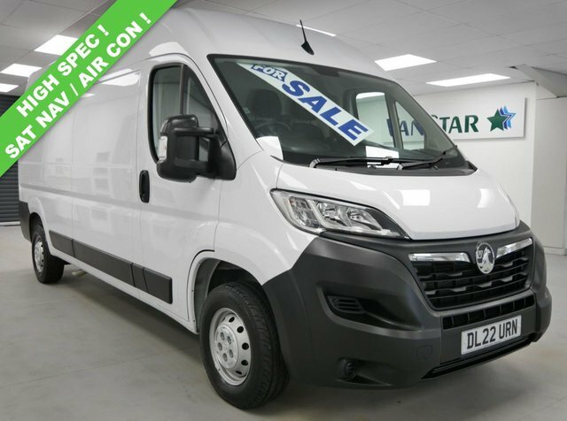 Compare Vauxhall Movano 3500 2.2 Turbo D 140 Bhp L3 Long Dynamic Sat DL22URN White