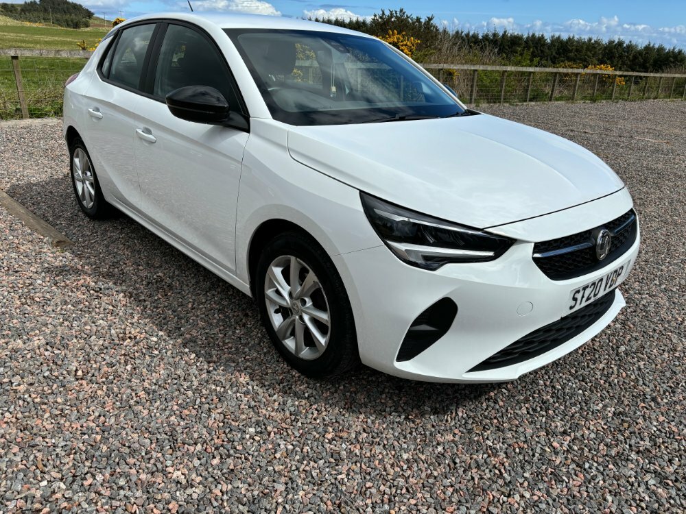 Compare Vauxhall Corsa Se 5-Door ST20VDP White