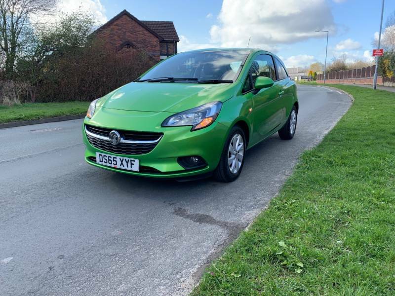 Compare Vauxhall Corsa 1.2 Design DS65XYF Green