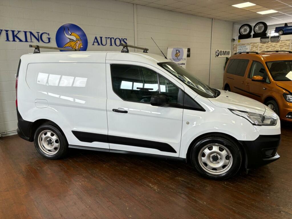Compare Ford Transit Connect Panel Van 1.5 200 Ecoblue 2019 FL19JWG White