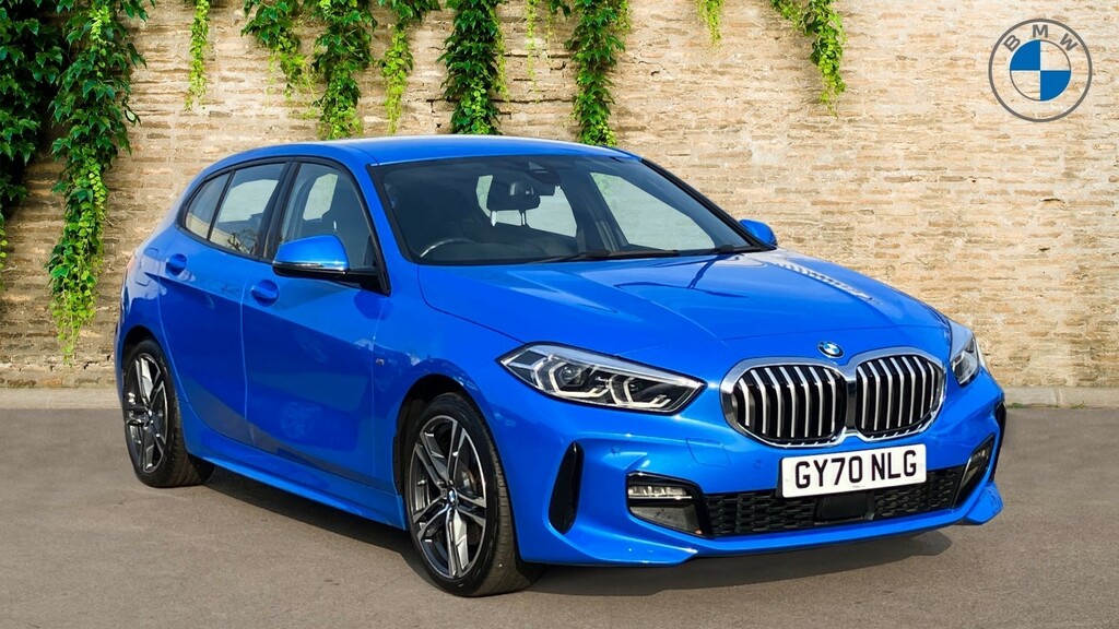 Compare BMW 1 Series 118I M Sport GY70NLG Blue