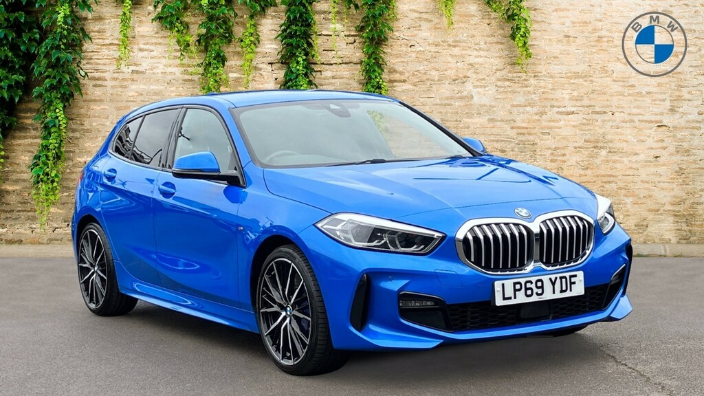 Compare BMW 1 Series 118I M Sport LP69YDF Blue