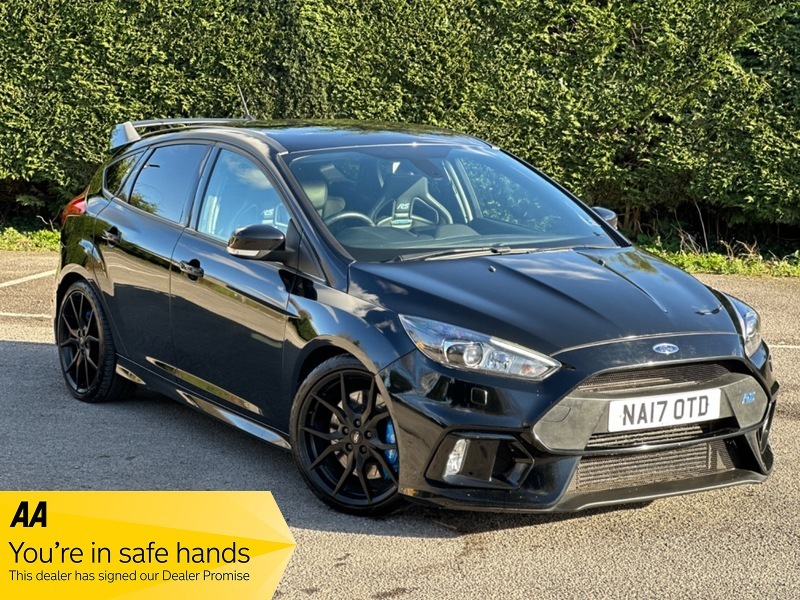 Compare Ford Focus Rs NA17OTD Black