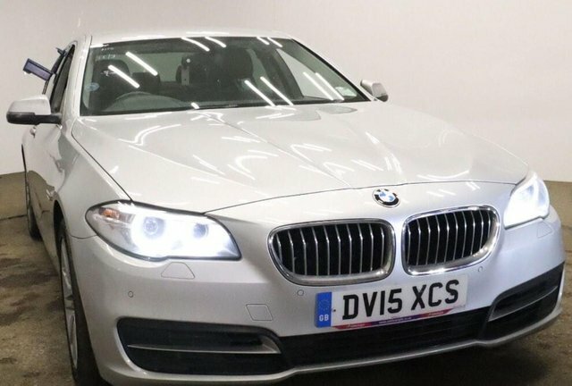 Compare BMW 5 Series 520D Se DV15XCS Silver