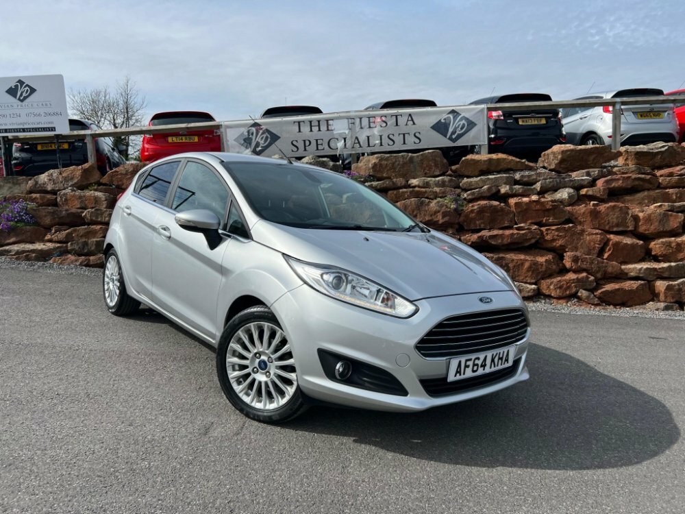 Compare Ford Fiesta 1.0T Ecoboost Titanium Euro 5 Ss AF64KHA Silver