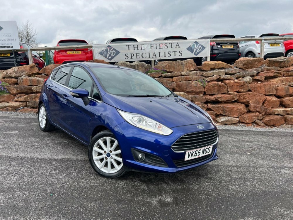 Compare Ford Fiesta 1.0T Ecoboost Titanium Euro 6 Ss VK65NGO Blue