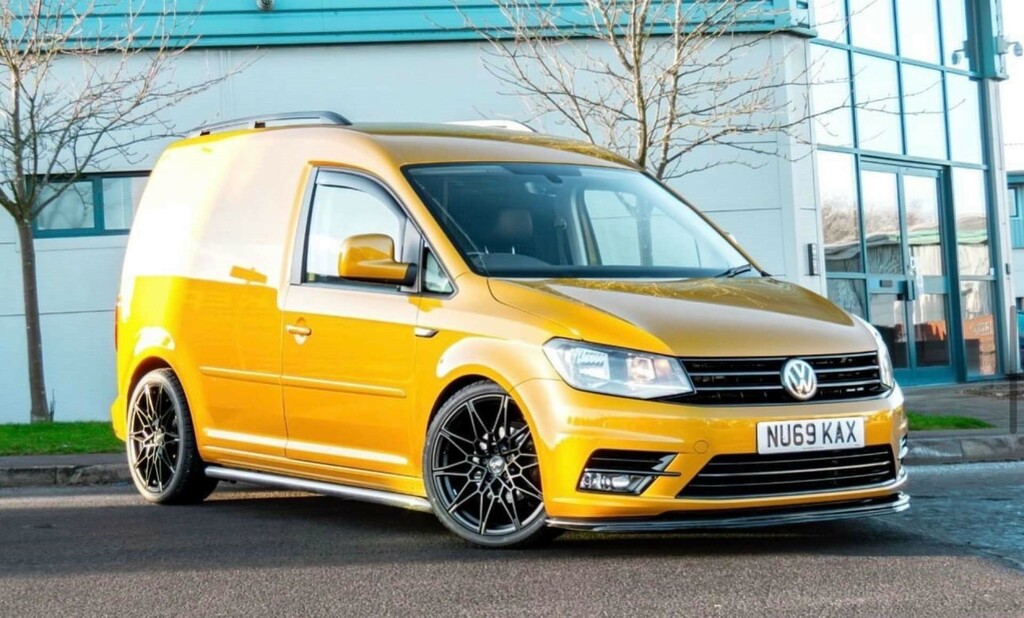 Compare Volkswagen Caddy Caddy C20 Highline Tdi NU69KAX Yellow