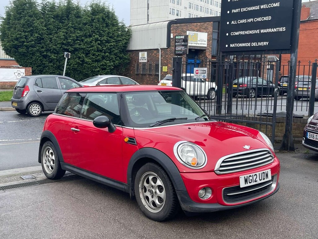 Compare Mini Hatch 1.6 One WG12UDW Red