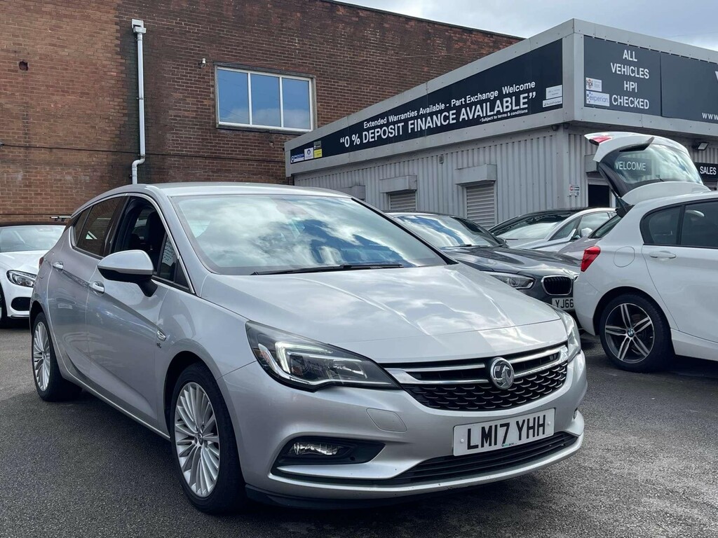 Compare Vauxhall Astra 1.6 Elite Nav Cdti Ss LM17YHH Silver