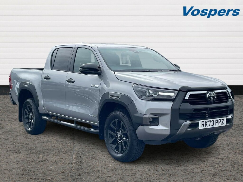 Toyota HILUX Pick Up Silver #1