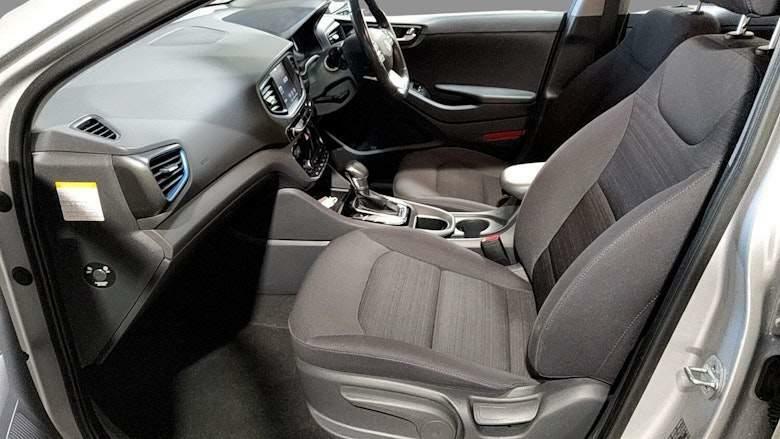 Compare Hyundai Ioniq Premium YY66YYO Silver
