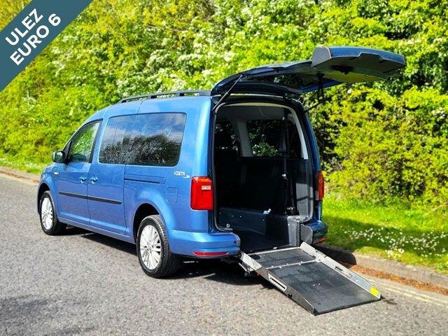 Compare Volkswagen Caddy 5 Seat Wheelchair Accessible Disabled Access SE19ZXH Blue