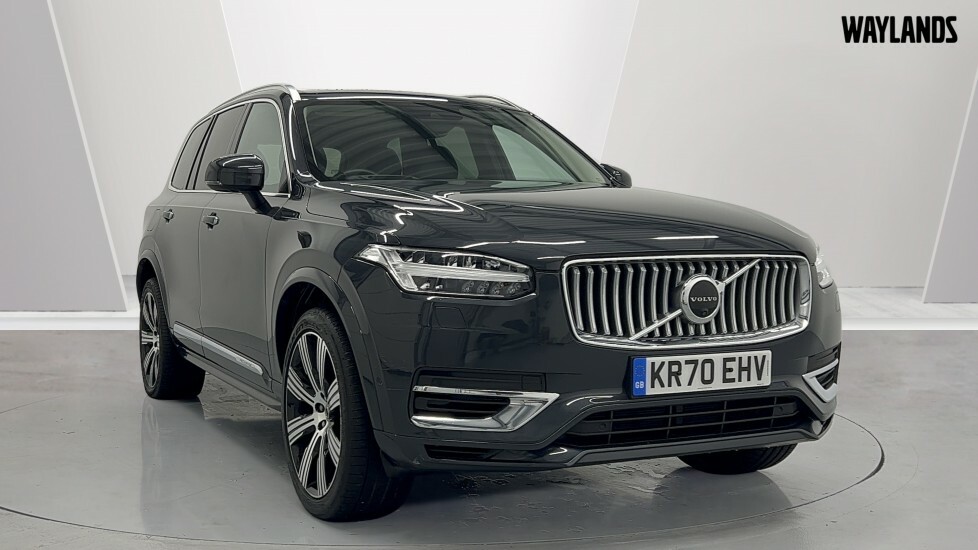 Compare Volvo XC90 Recharge Inscription Pro, T8 Awd Plug-in, Seven Se KR70EHV Grey