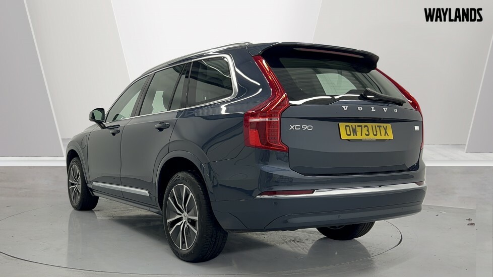 Compare Volvo XC90 Recharge Core, T8 Awd Plug-in Hybrid,bright, 7 Sea OW73UTX Blue