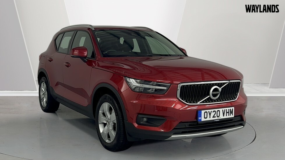 Compare Volvo XC40 T3 Momentum Pro Rear Camera, Power Seats, OY20VHM Red