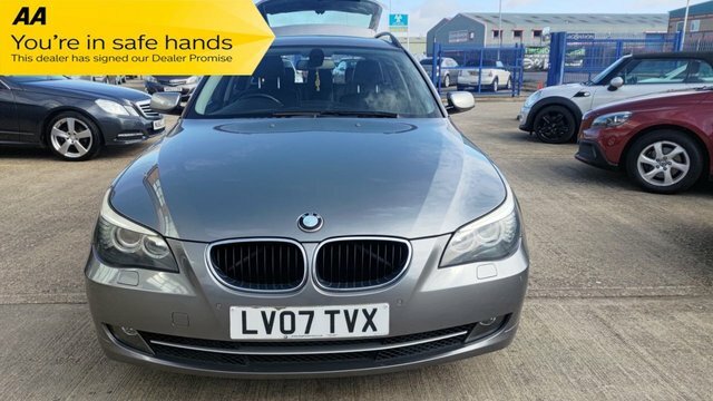 Compare BMW 5 Series 2007 2.0 520D Se Touring 161 Bhp Low Miles Full LV07TVX Grey