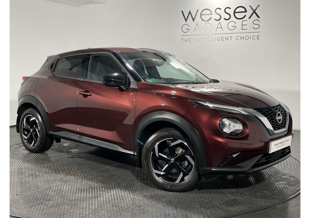 Compare Nissan Juke N-connecta Dig-t S-a WU23PNV Red