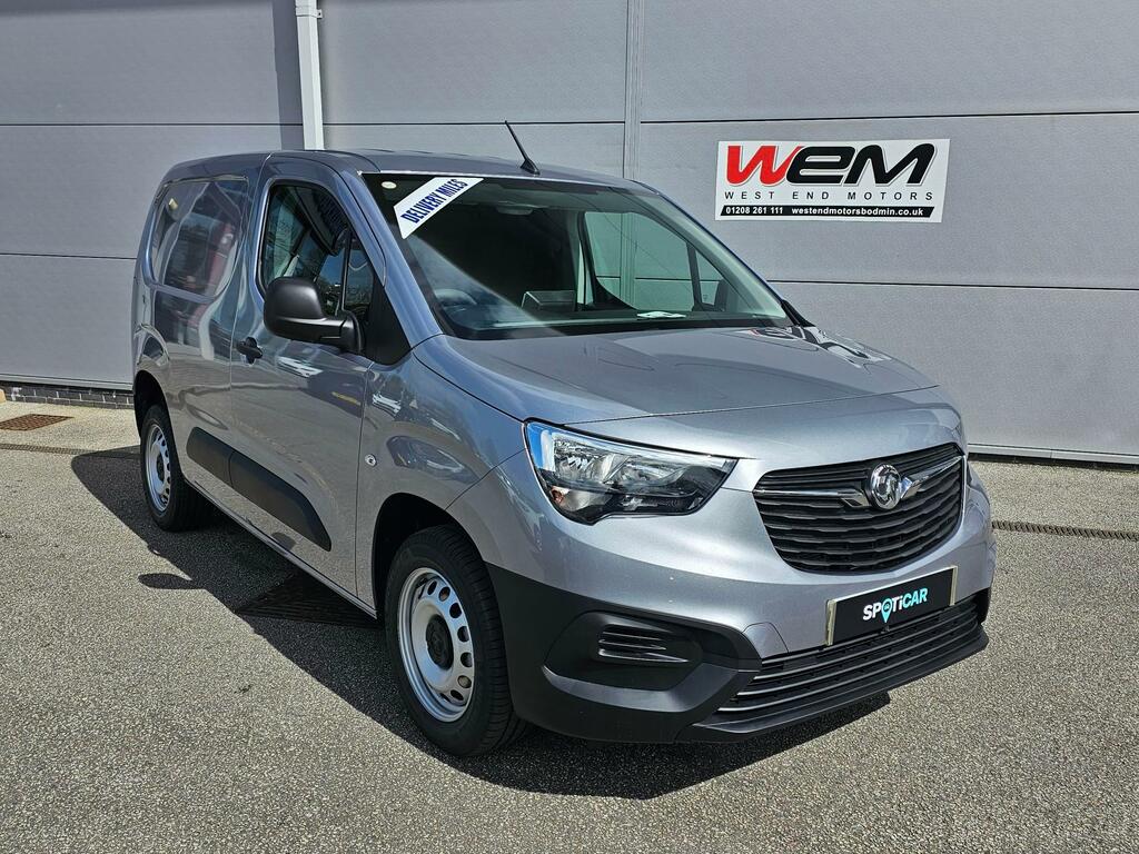 Compare Vauxhall Combo L1h1 2300 Prime Ss WK24YCG Grey