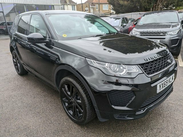 Compare Land Rover Discovery Sport Sport 2.0 Si4 Hse YX69KLM Black