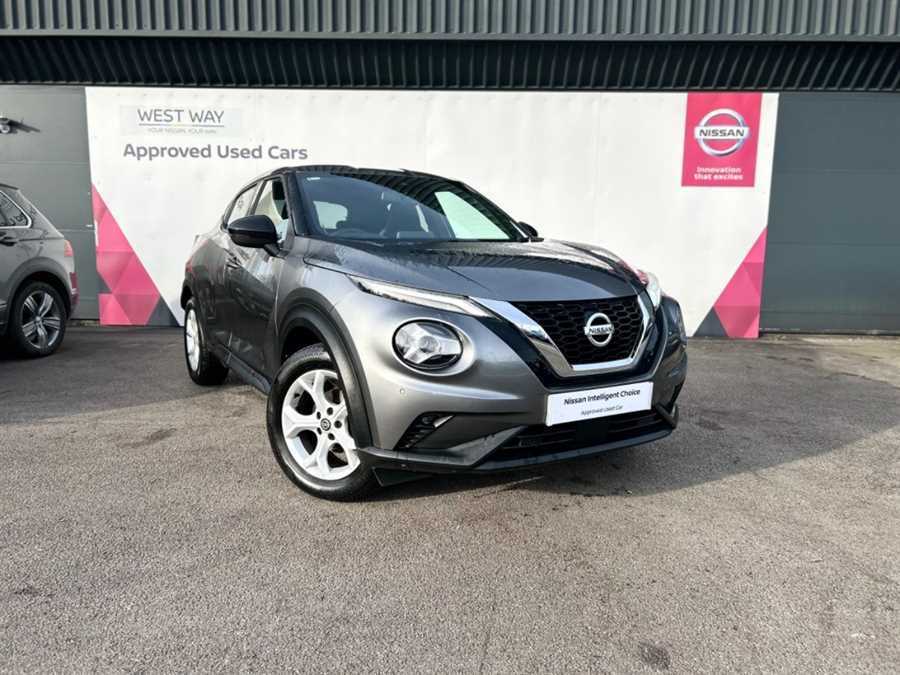 Compare Nissan Juke 1.0 Dig-t 114 N-connecta MH73LFD Silver