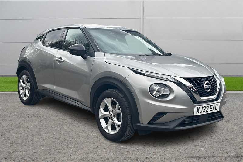 Compare Nissan Juke 1.0 Dig-t 114 N-connecta MJ22EAC Silver