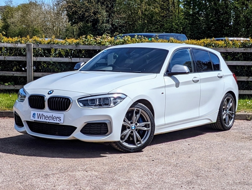 Compare BMW 1 Series M140i  White