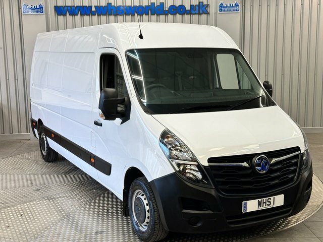 Compare Vauxhall Movano 2021 2.3 L3h2 F3500 135 Bhp DT70ZFH White