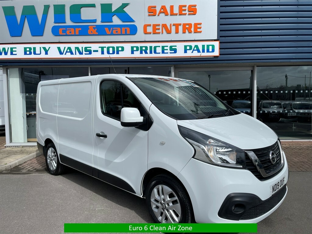 Compare Nissan NV300 1.6 Dci 1.0T Tekna Panel Van L1 ND19OUF White