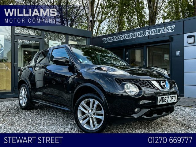 Compare Nissan Juke 1.6 N-connecta Xtronic 117 Bhp MD67OFO Black