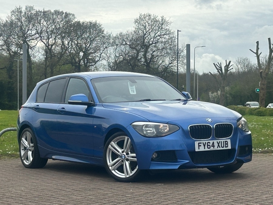 Compare BMW 1 Series 2.0 118D M Sport Hatchback FY64XUB Blue