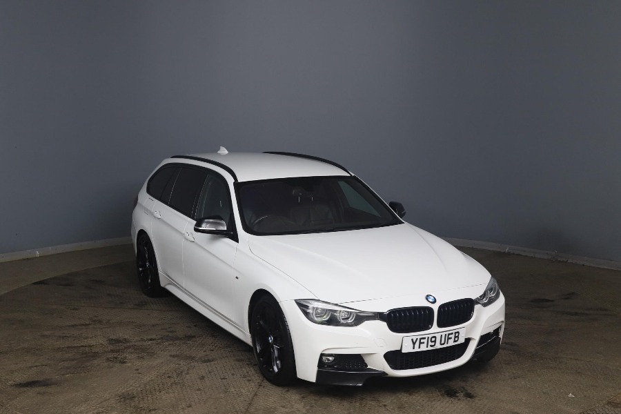 Compare BMW 3 Series 320I M Sport Shadow Edition Touring YF19UFB White