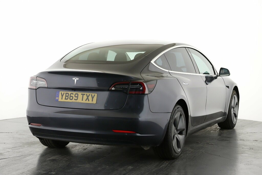 Compare Tesla Model 3 Standard Range Plus YB69TXY Grey