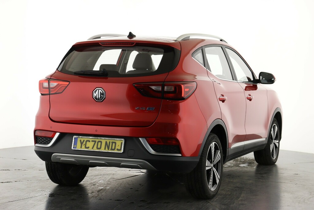 Compare MG ZS 105Kw Exclusive Ev YC70NDJ Red