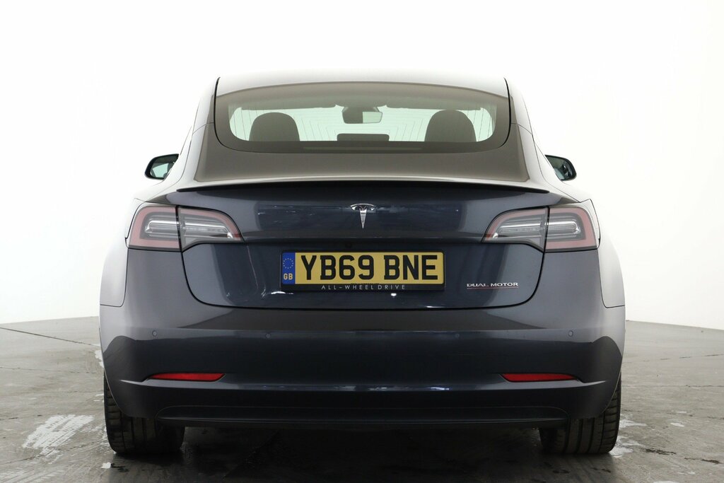 Compare Tesla Model 3 Performance Awd YB69BNE Grey
