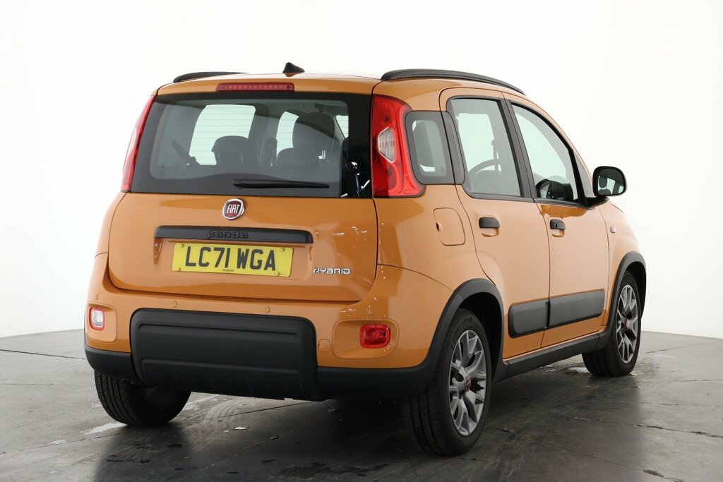 Compare Fiat Panda 1.0 Mild Hybrid LC71WGA Orange