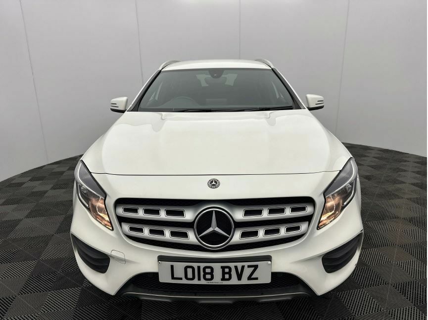 Compare Mercedes-Benz GLA Class Hatchback LO18BVZ White