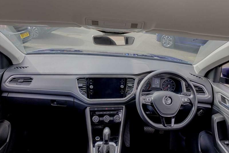 Compare Volkswagen T-Roc Hatchback GK70GUD Blue