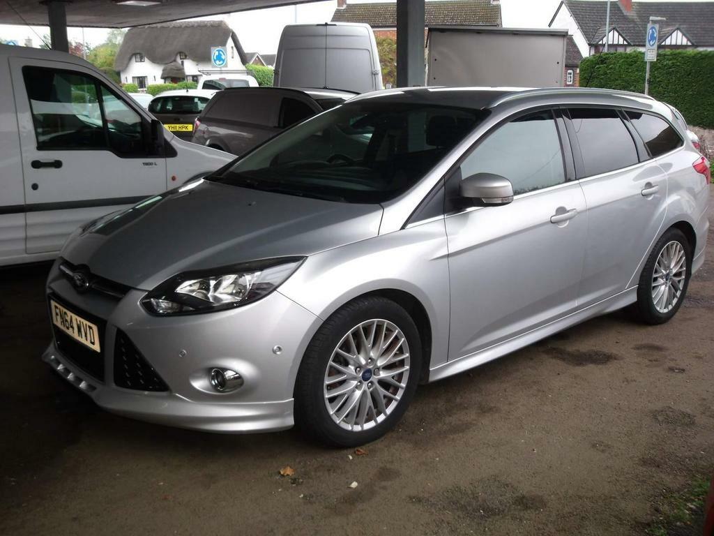 Compare Ford Focus 1.6 Tdci Zetec S Euro 5 Ss FN64WVD Silver