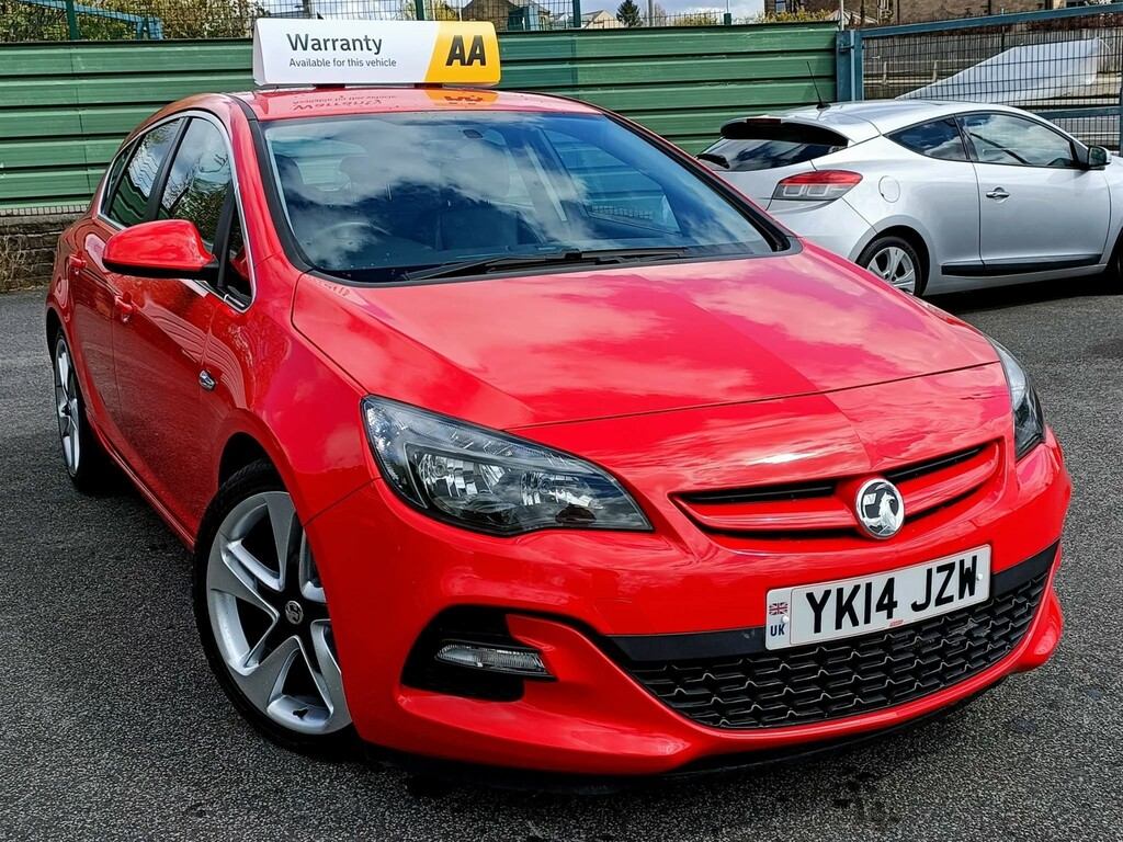 Compare Vauxhall Astra Astra Limited Edition YK14JZW Red