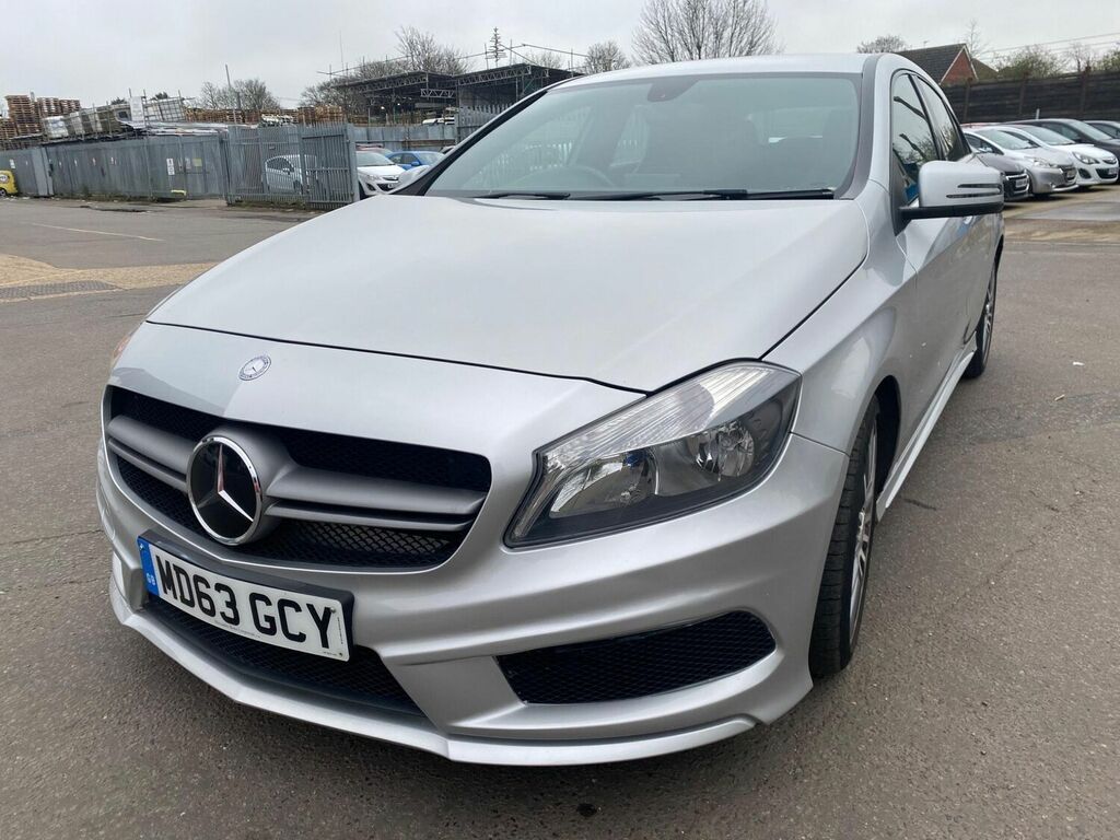 Compare Mercedes-Benz A Class A180 Blueefficiency Amg Sport Cdi MD63GCY Silver