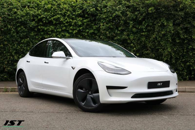 Compare Tesla Model 3 Standard Plus LC69PYA White