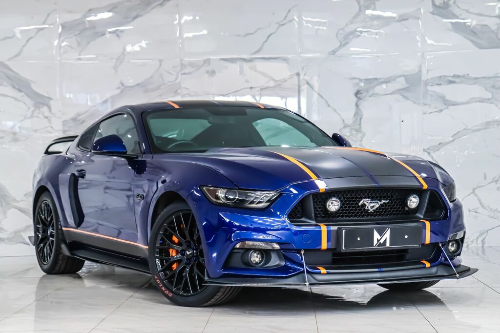 Compare Ford Mustang Gt YL16XMZ Blue