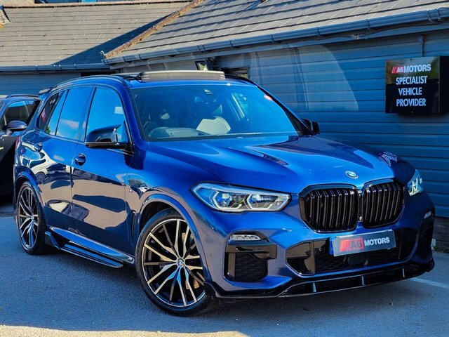 Compare BMW X5 3.0 Xdrive40i M Sport 336 Bhp YK19RDJ Blue
