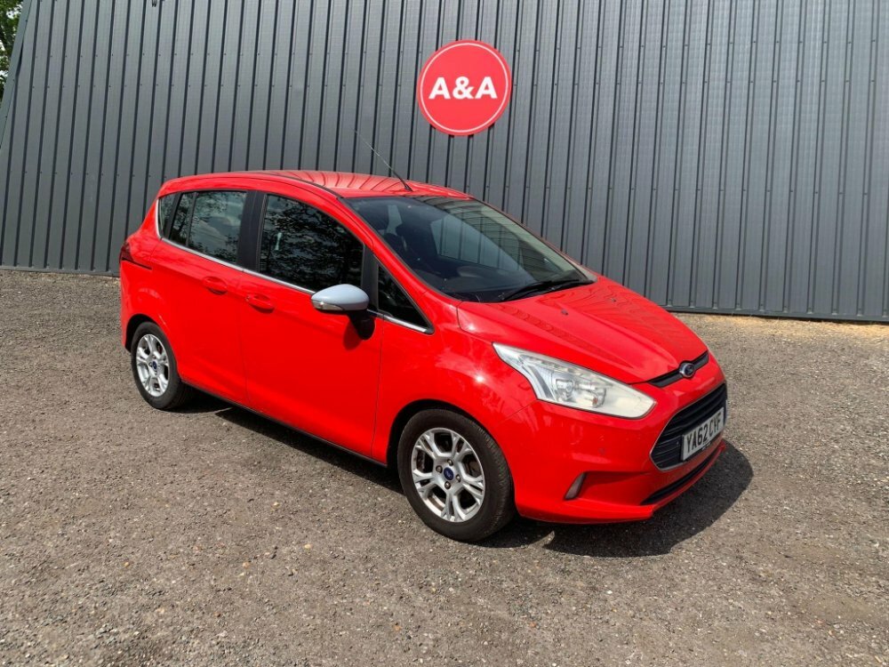 Ford B-Max 1.4 Zetec Euro 5 Red #1