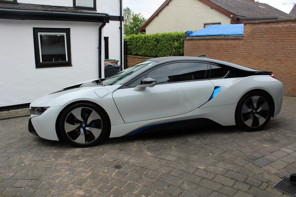 Compare BMW i8 Coupe 1.5 7.1Kwh 4Wd Euro 6 Ss 20151 NV15EKW 