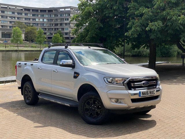 Compare Ford Ranger 2.2 Xlt 4X4 Dcb Tdci 158 Bhp NA16RXC Silver