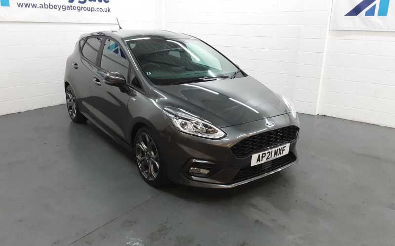 Compare Ford Fiesta 1.0 125Ps St-line 6 Speed AP21MXF 