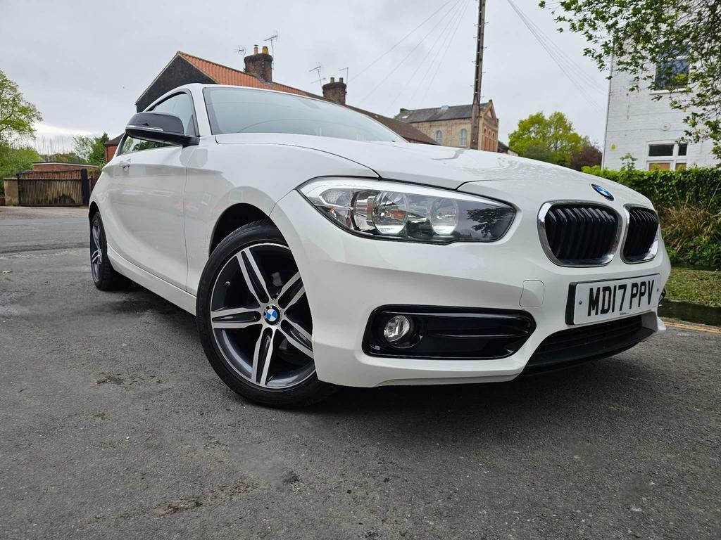 Compare BMW 1 Series 1.5 116D Sport Euro 6 Ss MD17PPV White