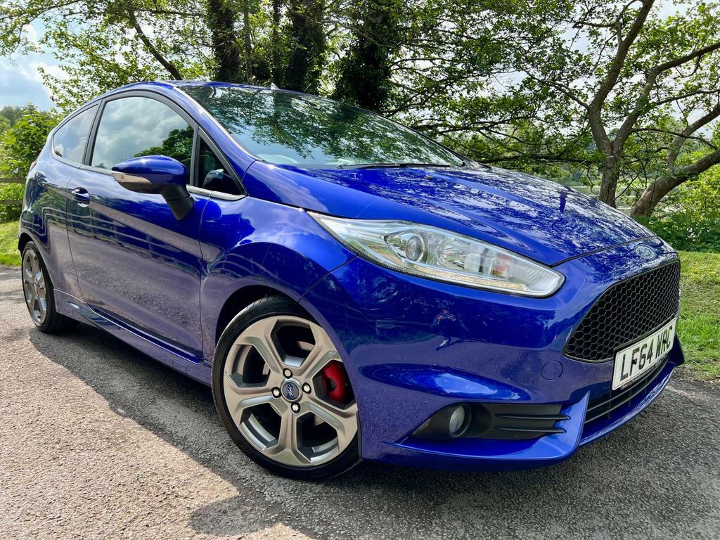 Compare Ford Fiesta 1.6T Ecoboost St-2 Euro 5 LF64WRC Blue